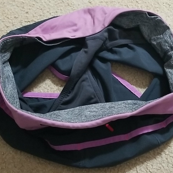 Lululemon Speed Shorts size 6 - Picture 2 of 5